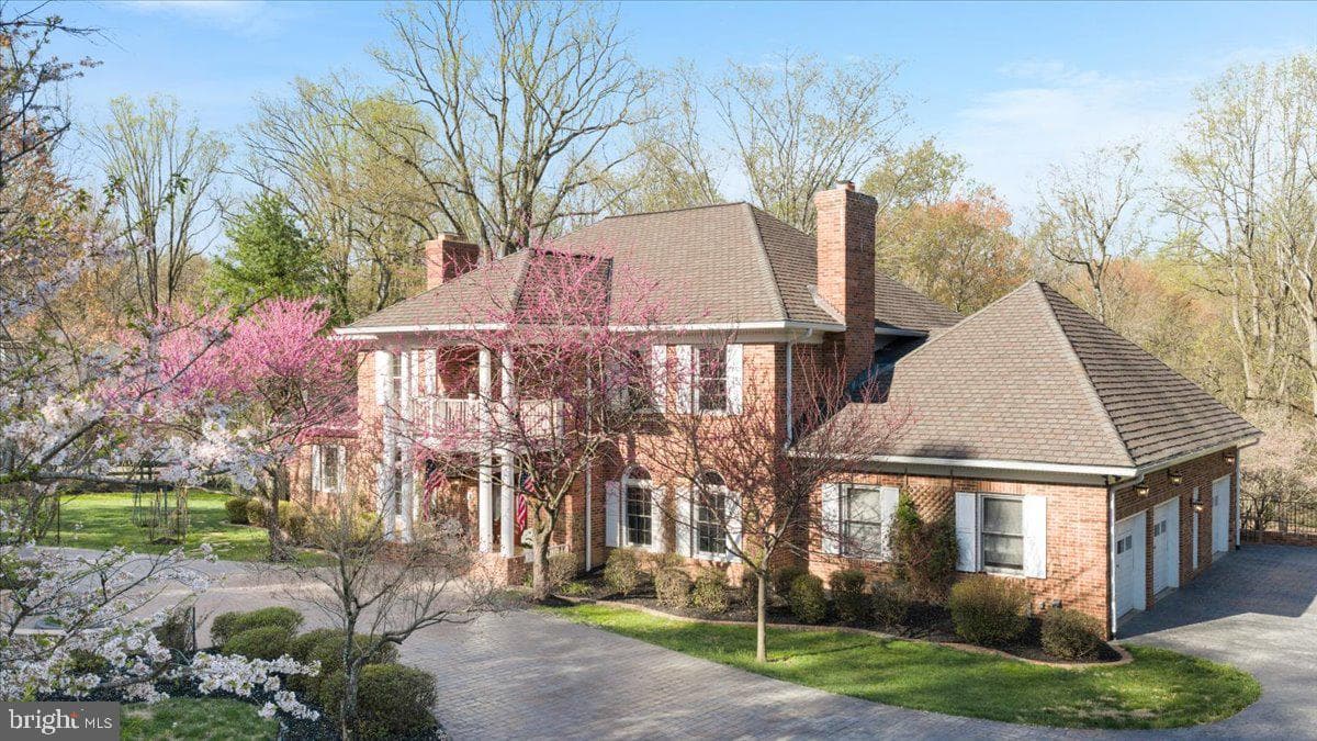 532 Walker Rd, Great Falls