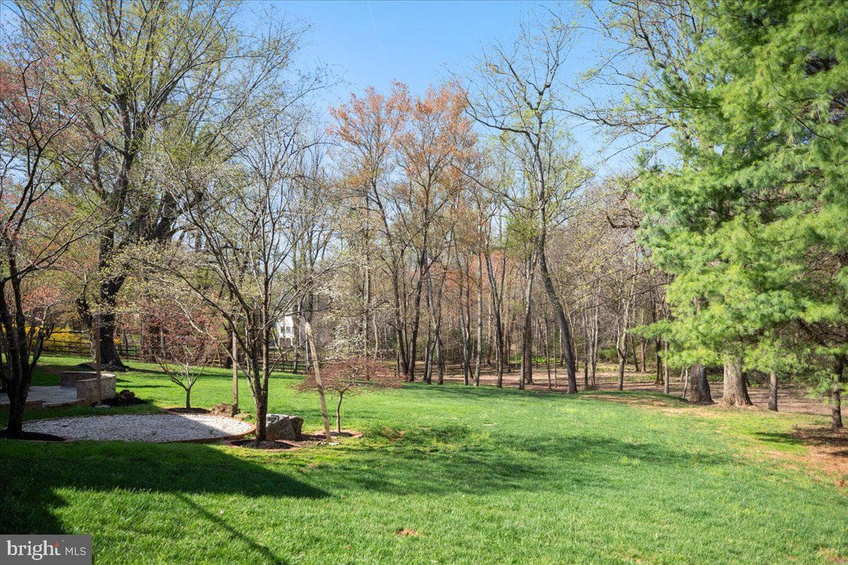 532 Walker Rd photo 90