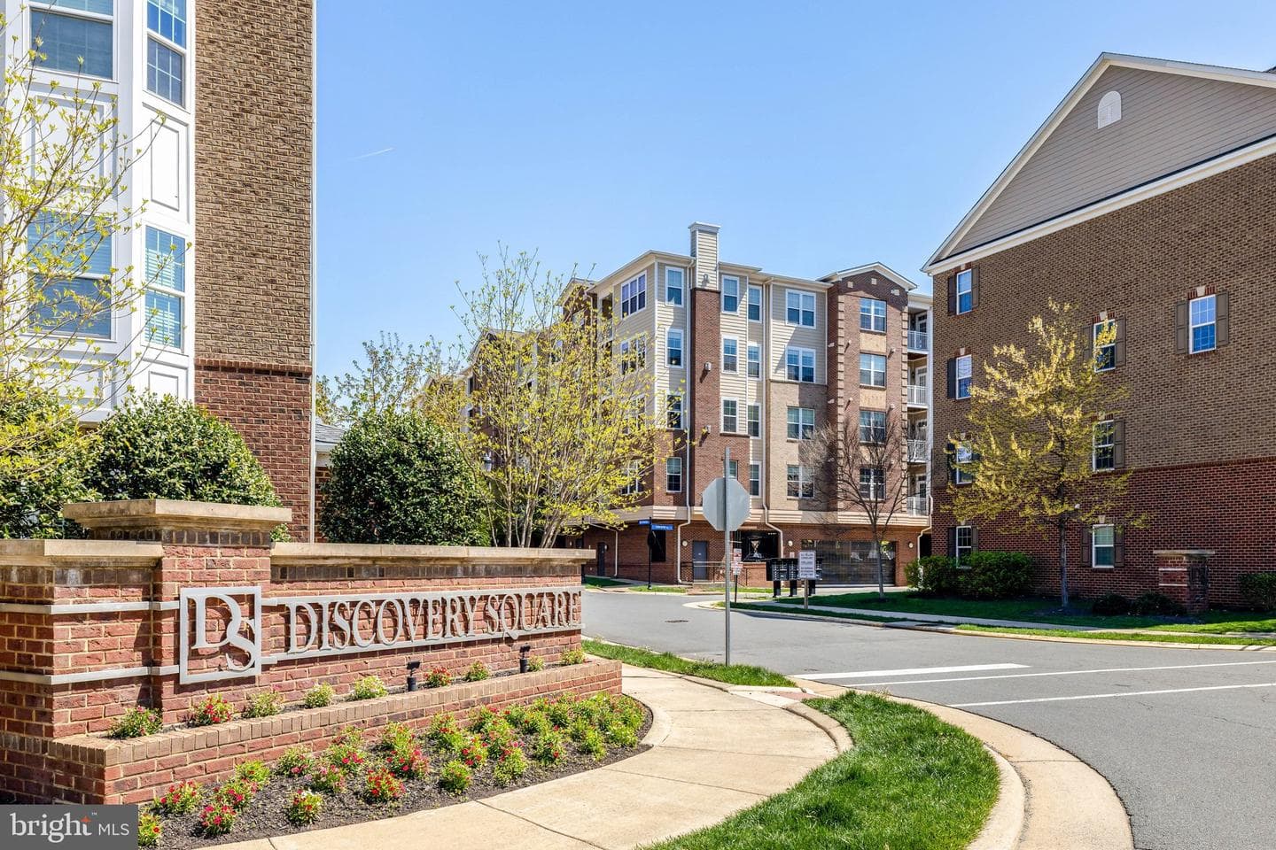 13723 Neil Armstrong Avenue #502 photo 16