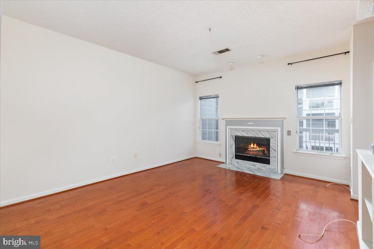 1705 Lake Shore Crest Drive #25 photo 7