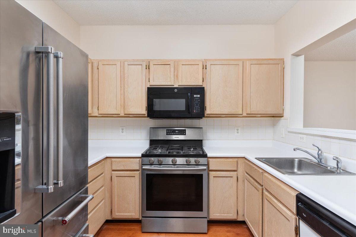 1705 Lake Shore Crest Drive #25 photo 9