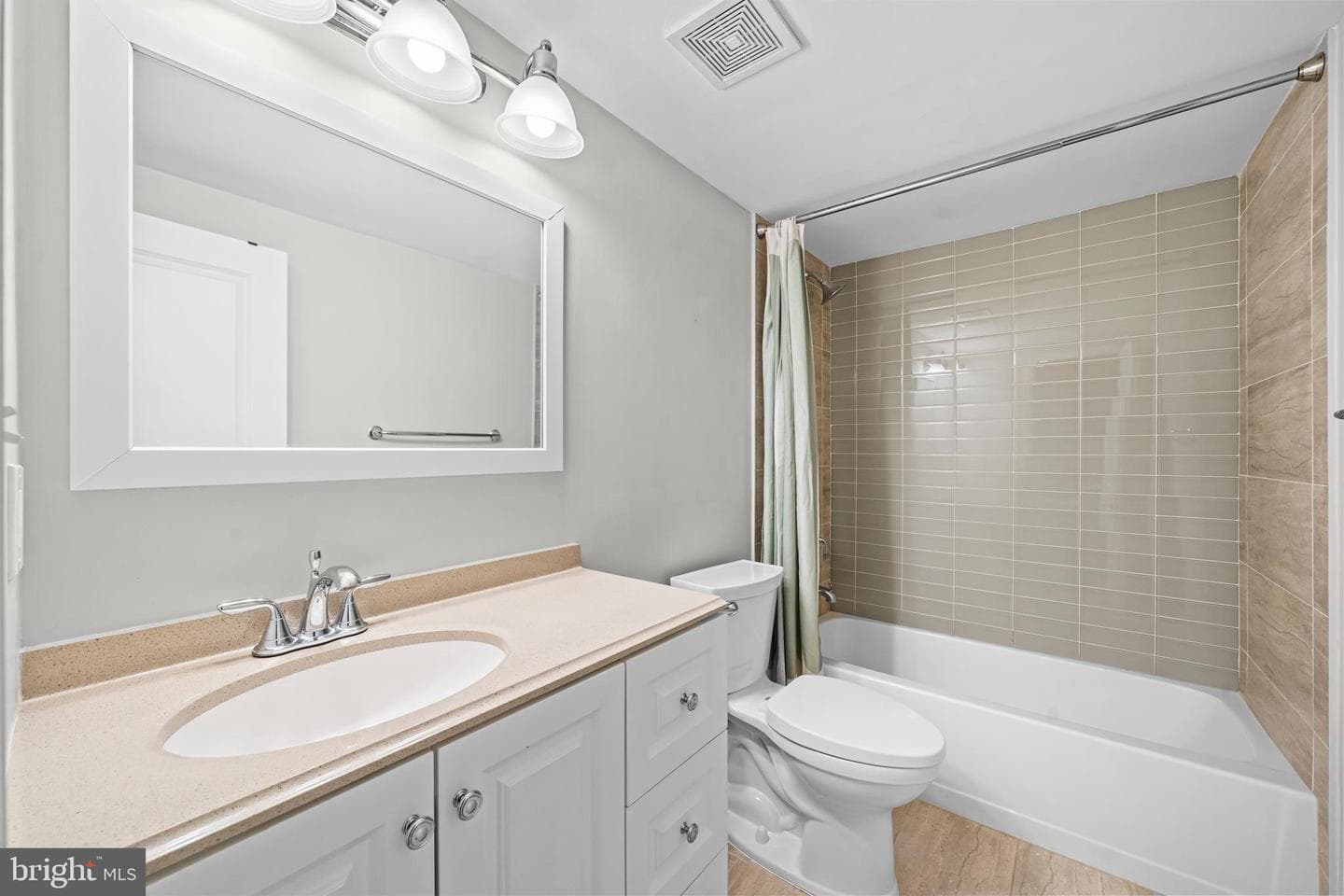 2722 Woodley Place photo 34