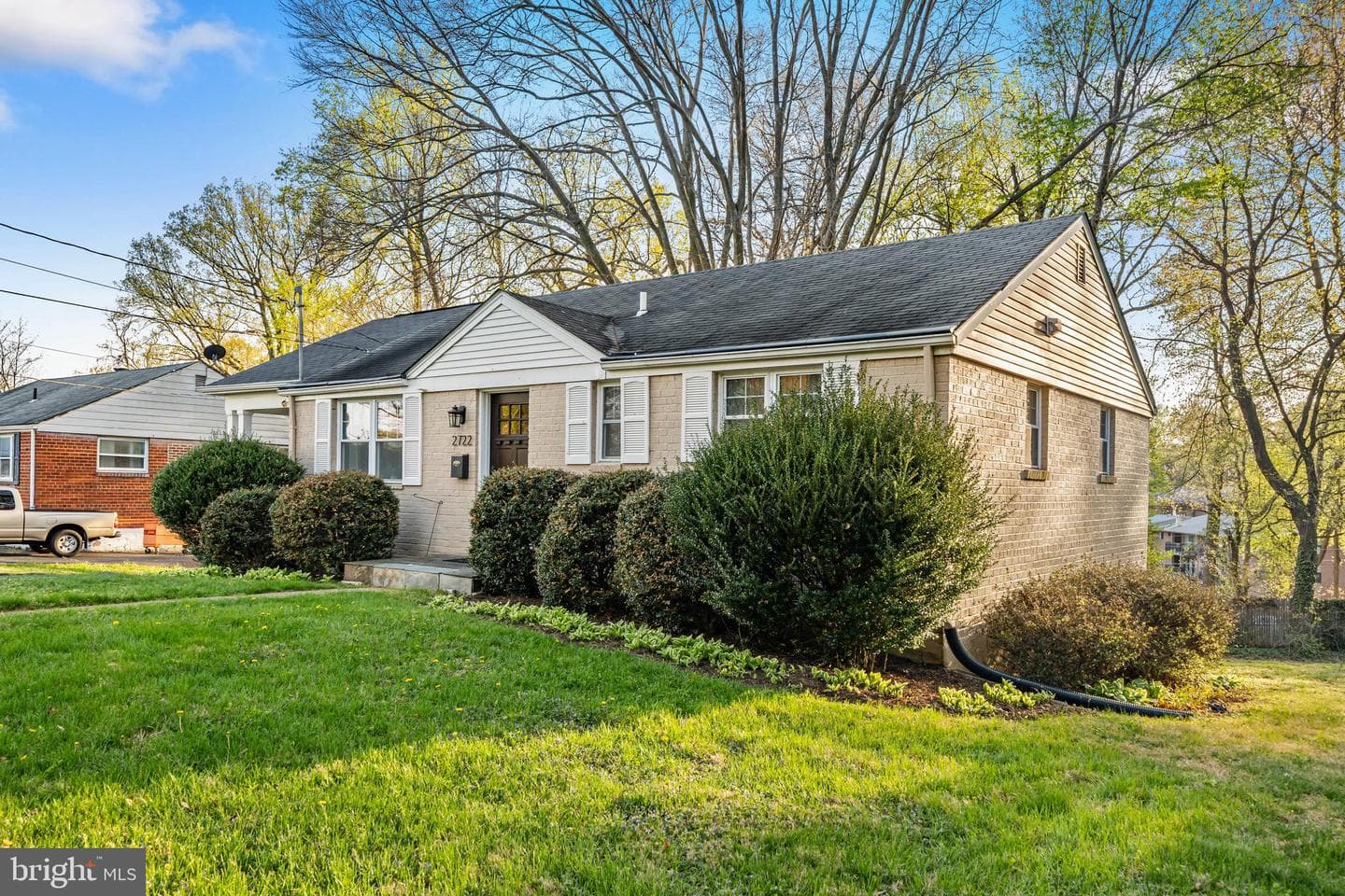 2722 Woodley Place photo 6