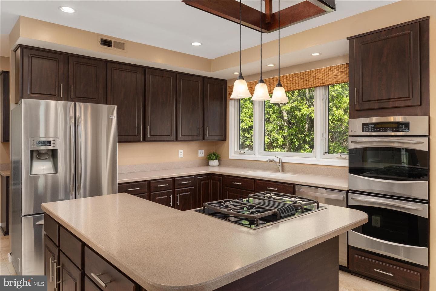 408 Woodgrove Court photo 11