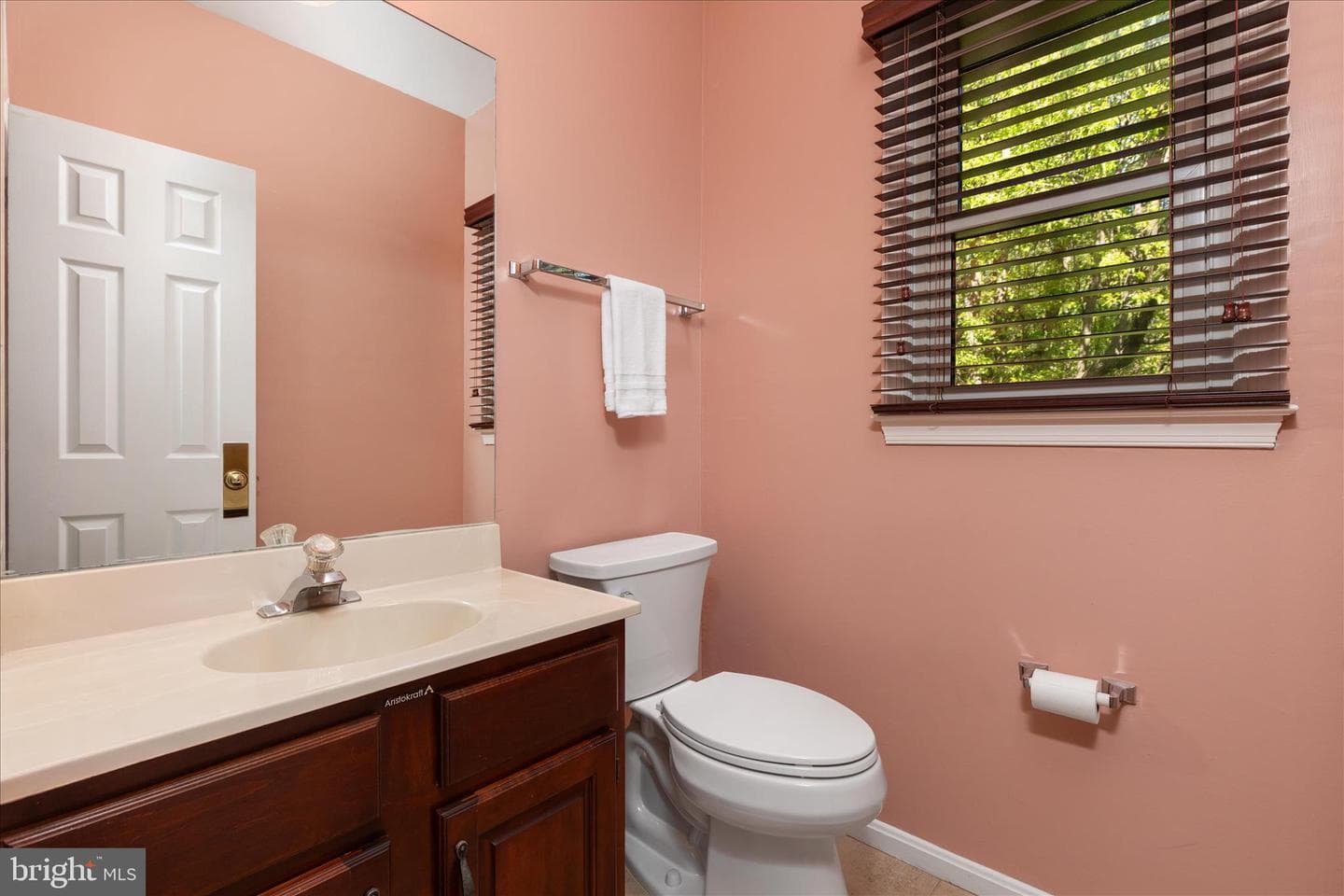 408 Woodgrove Court photo 20