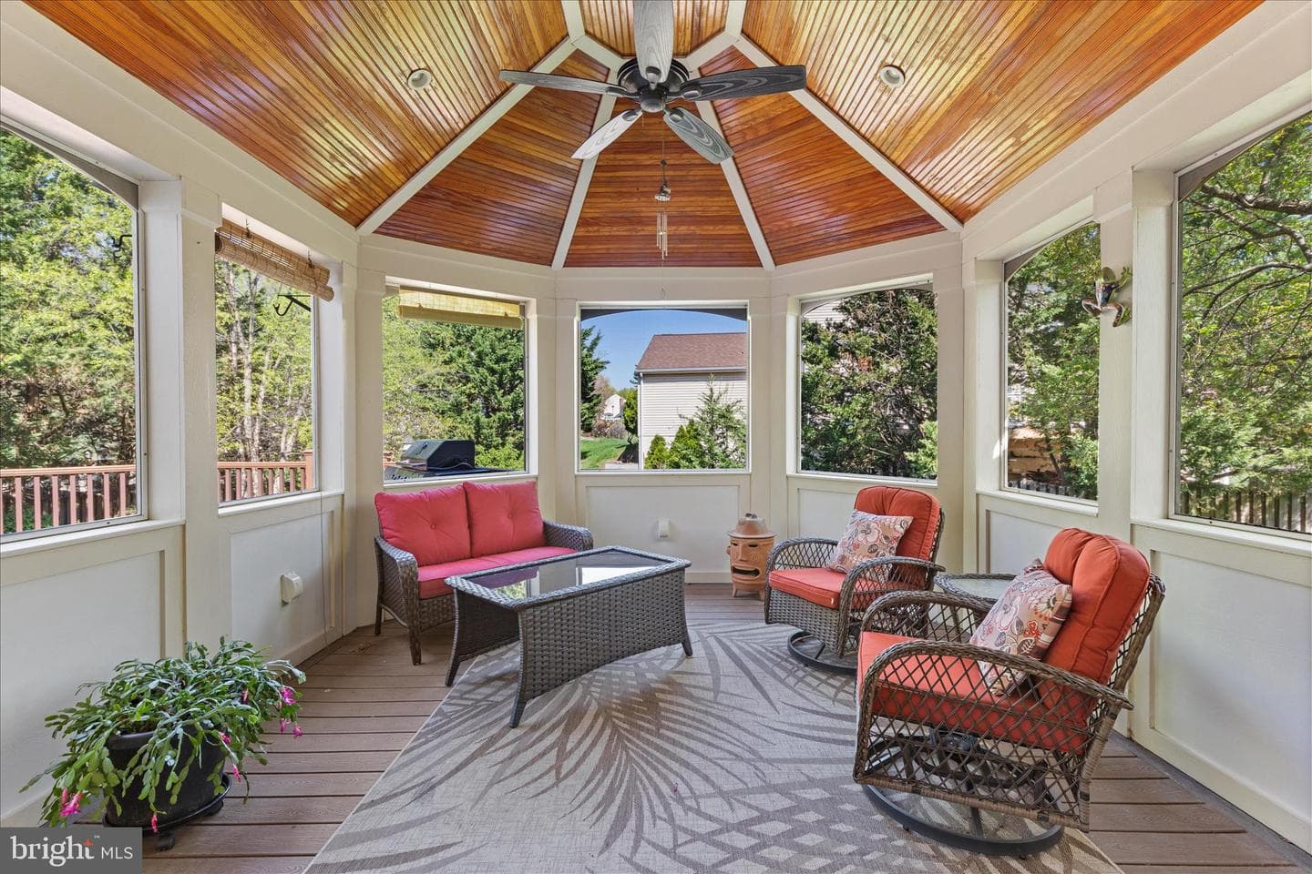 408 Woodgrove Court photo 30