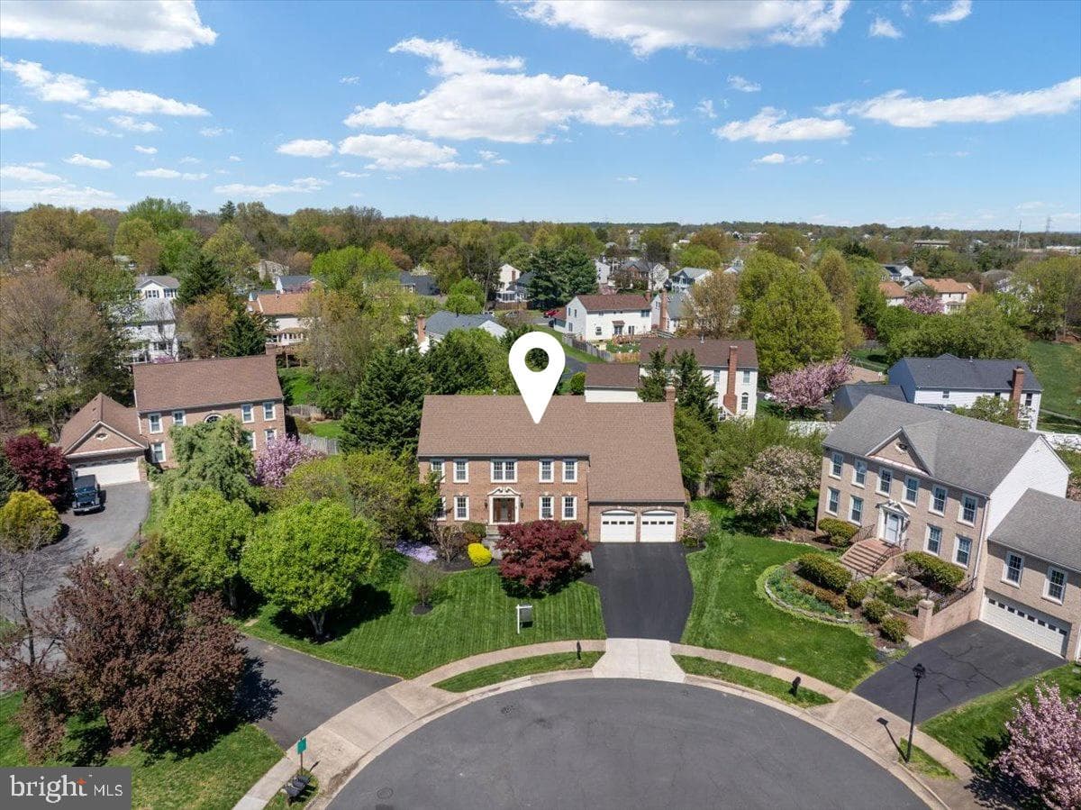 408 Woodgrove Court photo 36