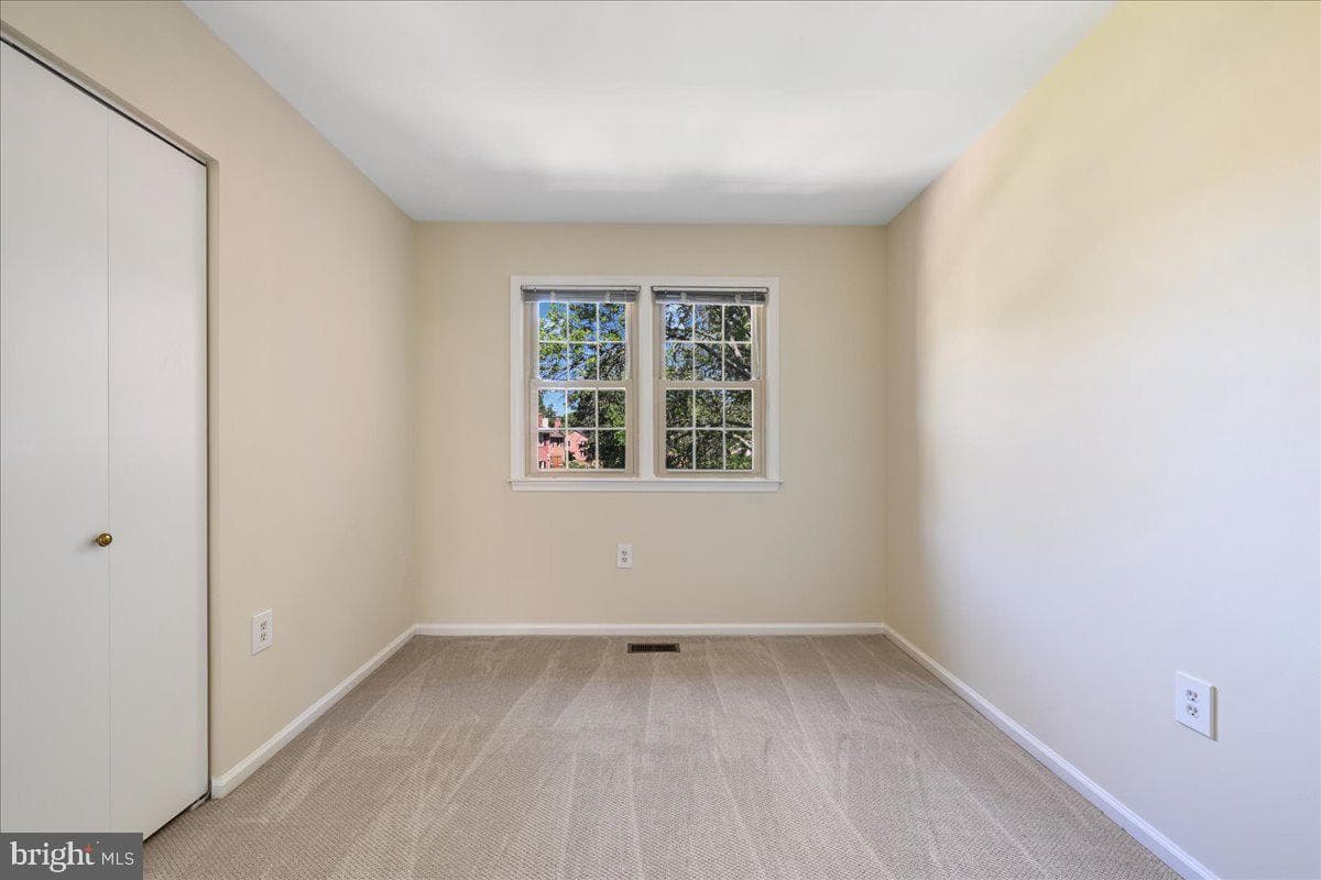 2742 Carter Farm Court photo 18