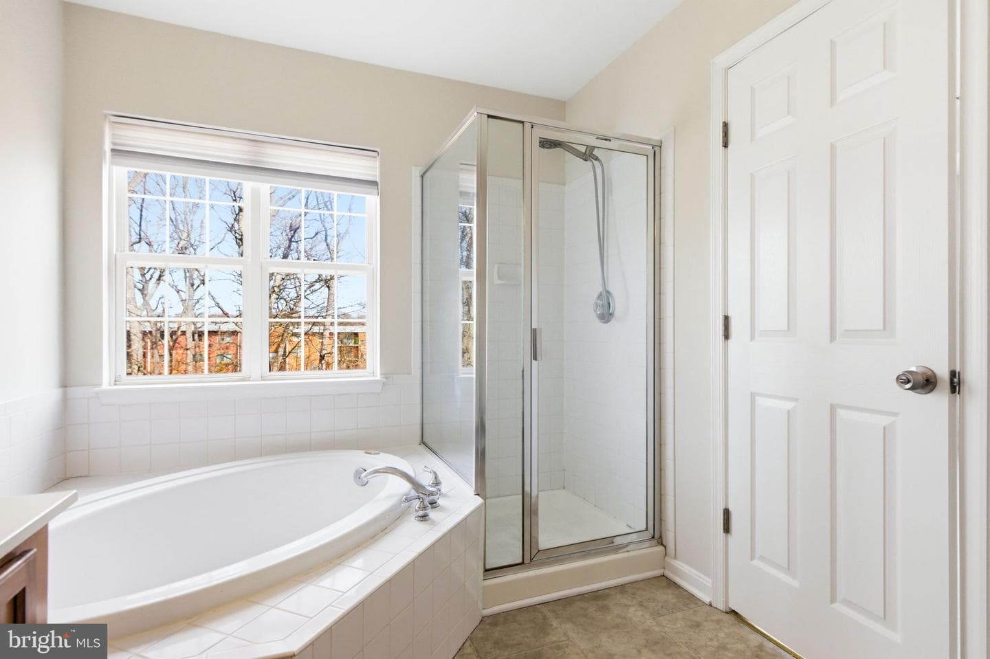 8553 Wyngate Manor Court photo 26