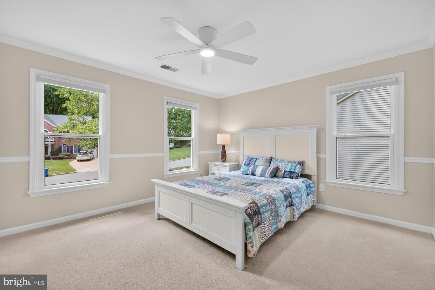8704 Margaret Lane photo 33