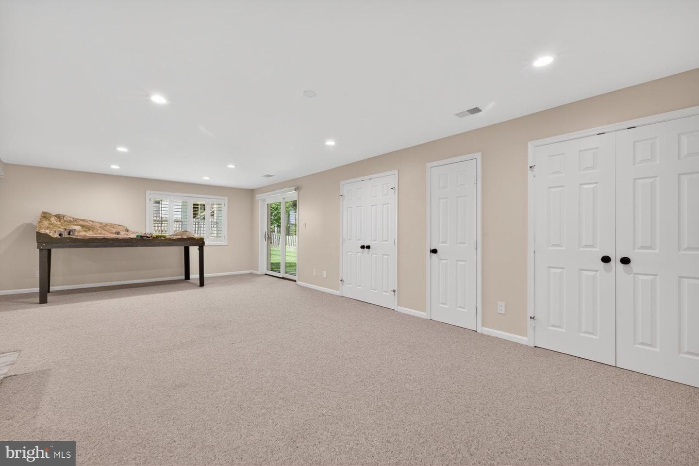 8704 Margaret Lane photo 41