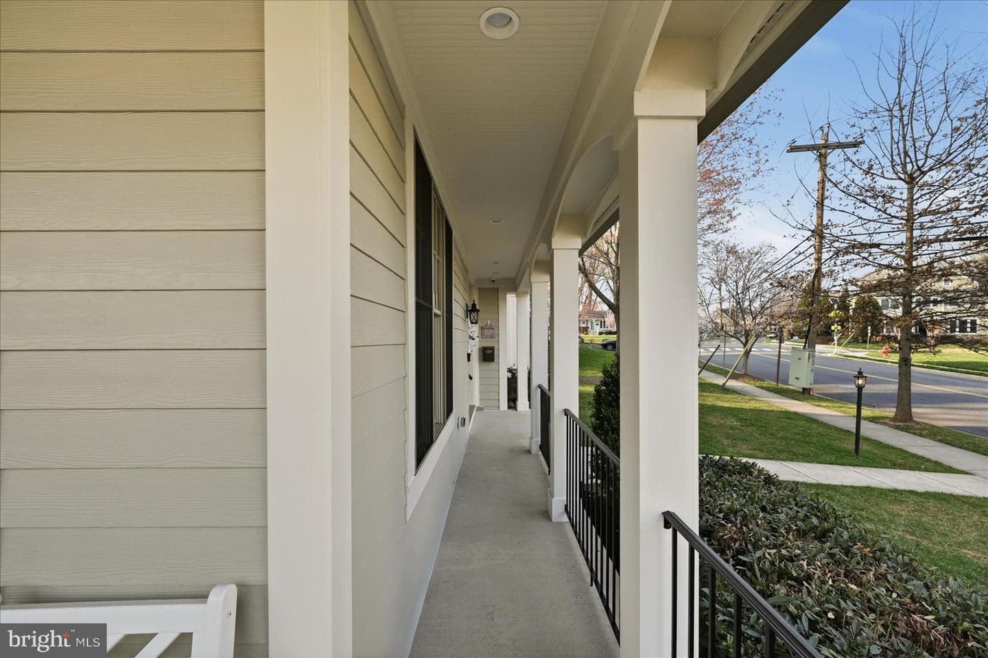 802 Cottage Street SW photo 10
