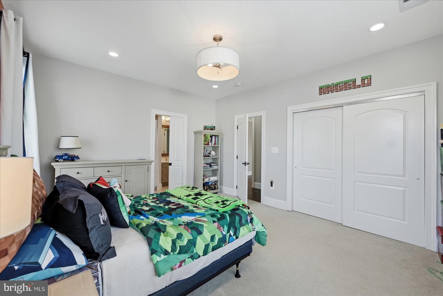 802 Cottage Street SW photo 60
