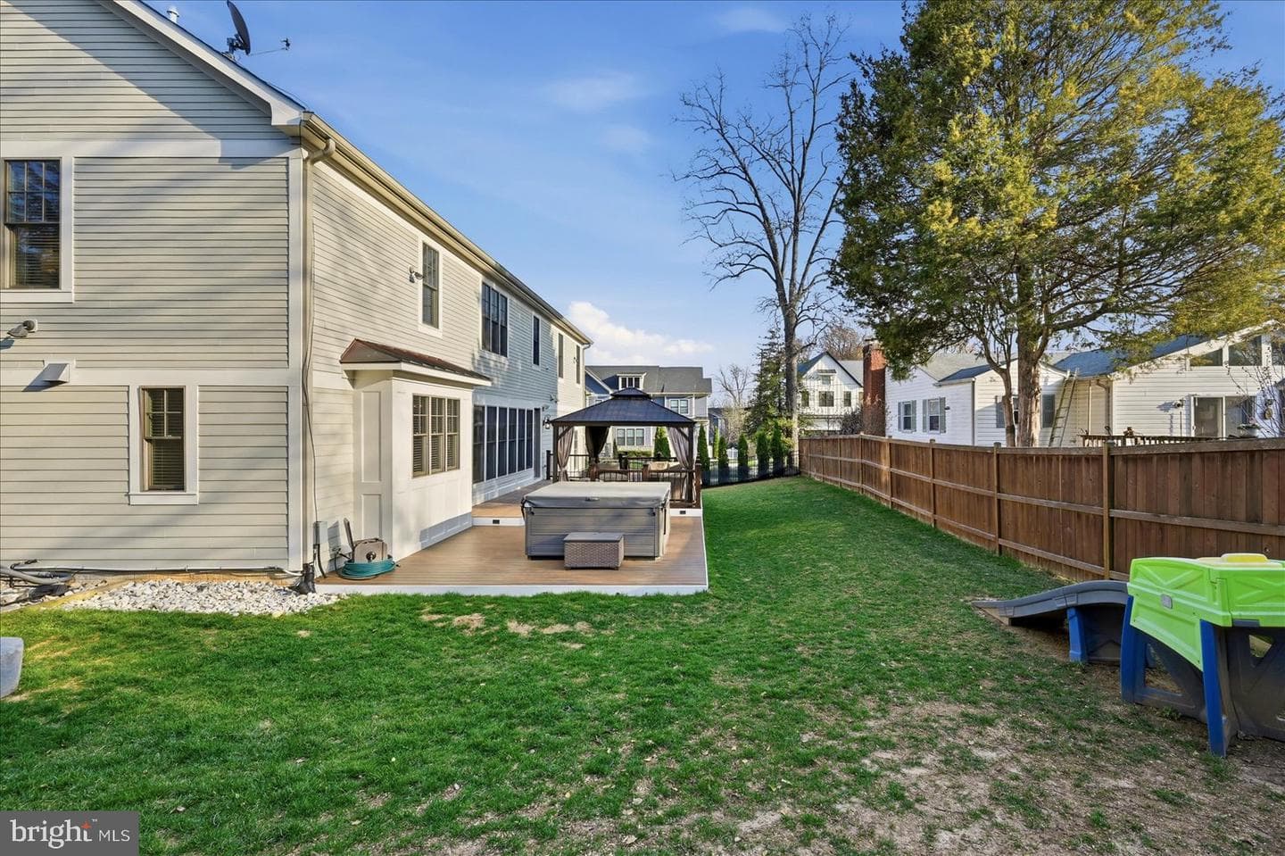 802 Cottage Street SW photo 80