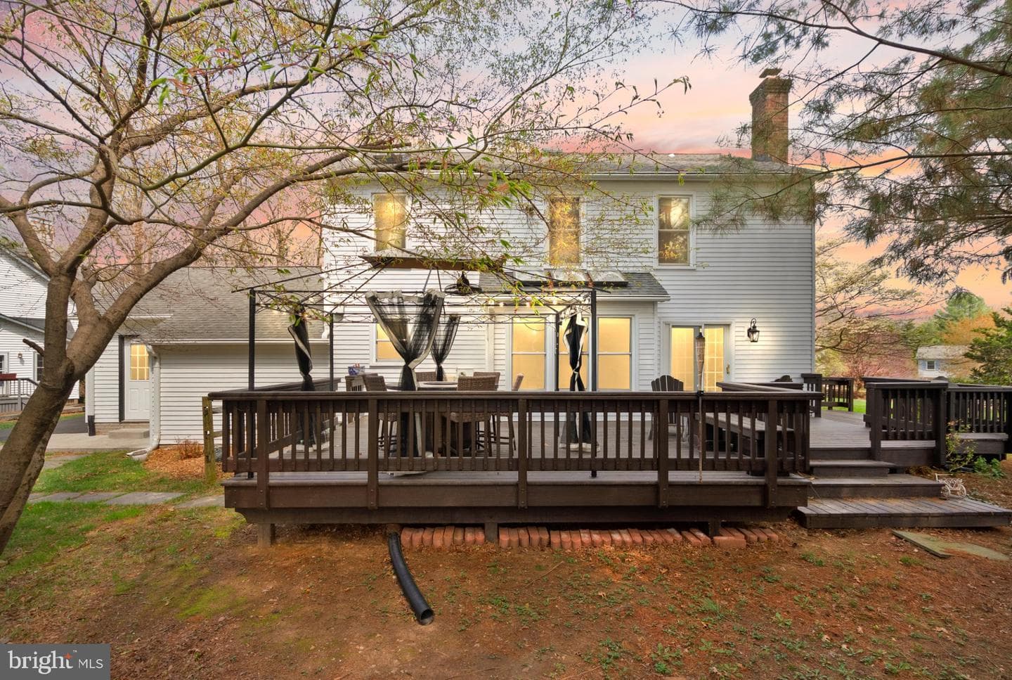 1232 Bishopsgate Way photo 2
