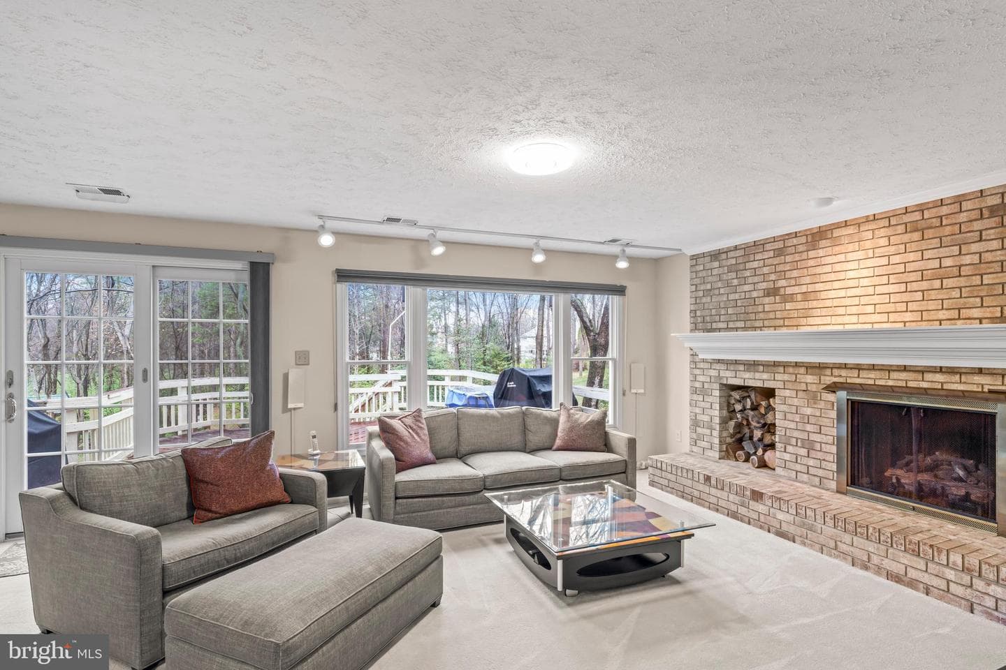 11670 Gilman Lane photo 27