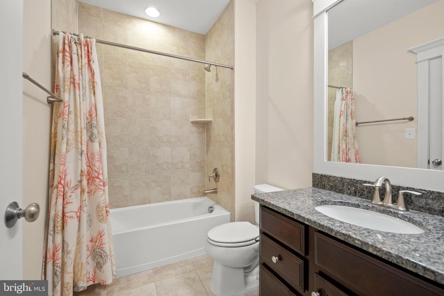 217 Pleasant Street SW photo 40