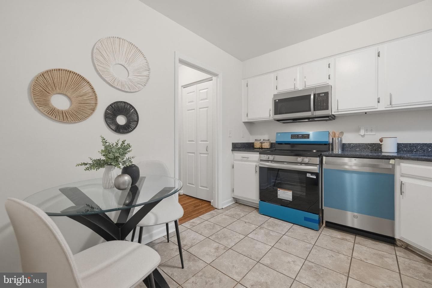 2938 Espana Court photo 11
