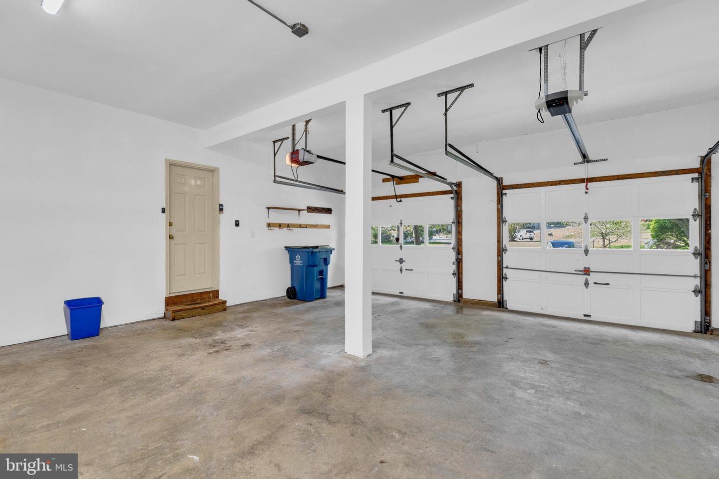 9701 Tree Hollow Court photo 24