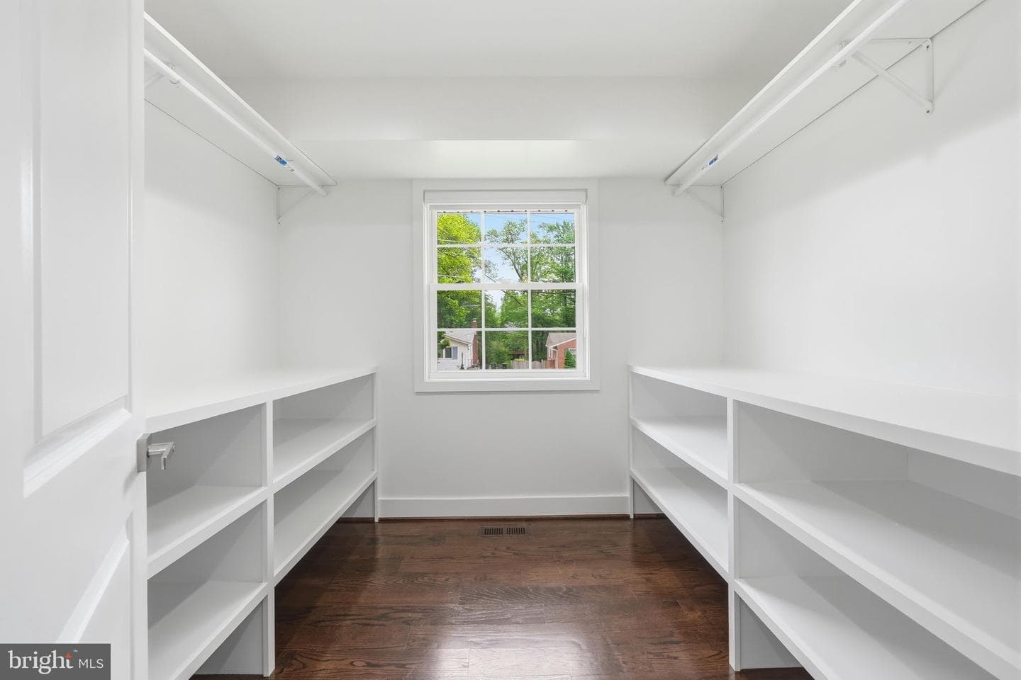 7504 Dolce Drive photo 18