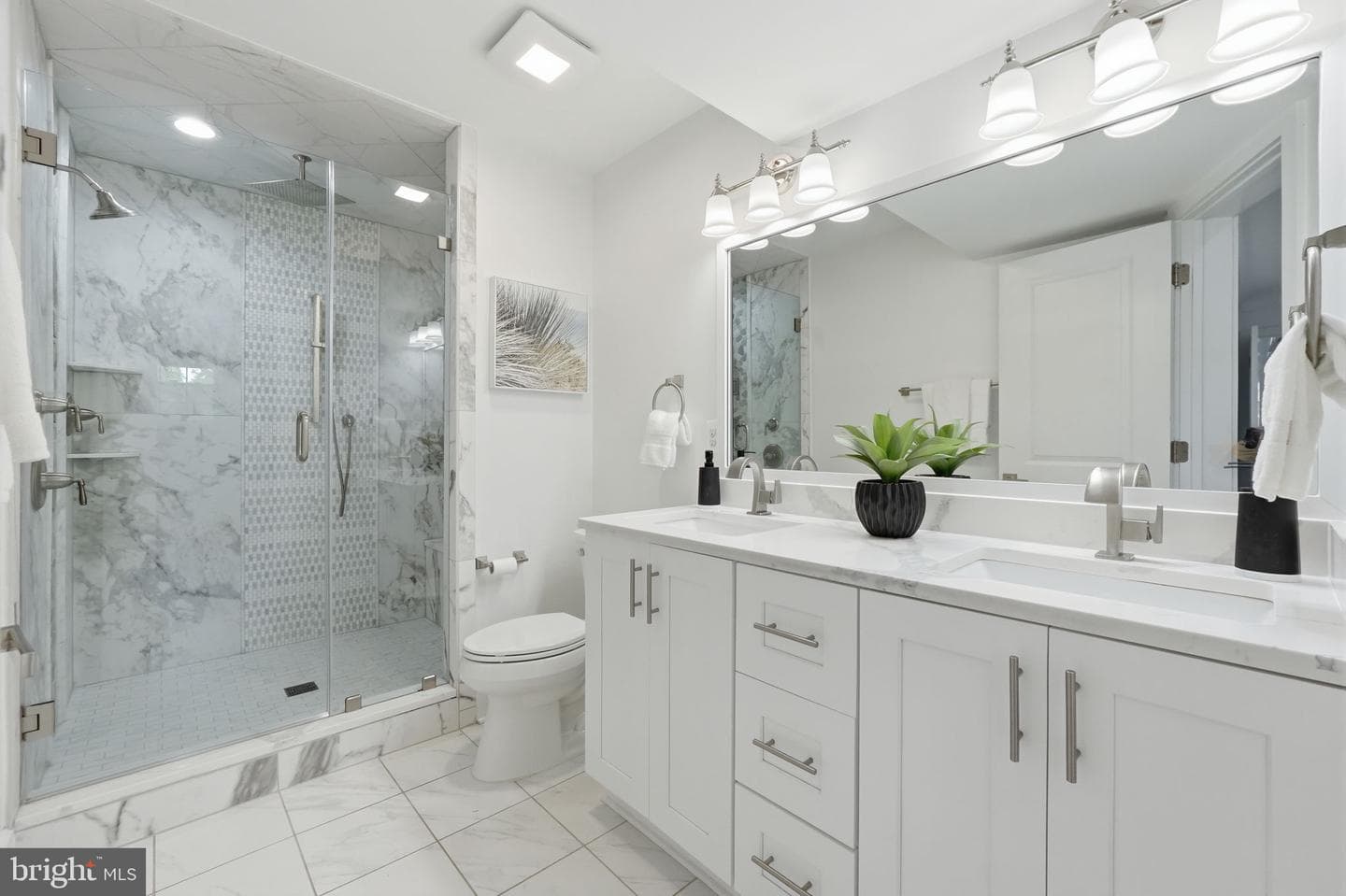 7504 Dolce Drive photo 26