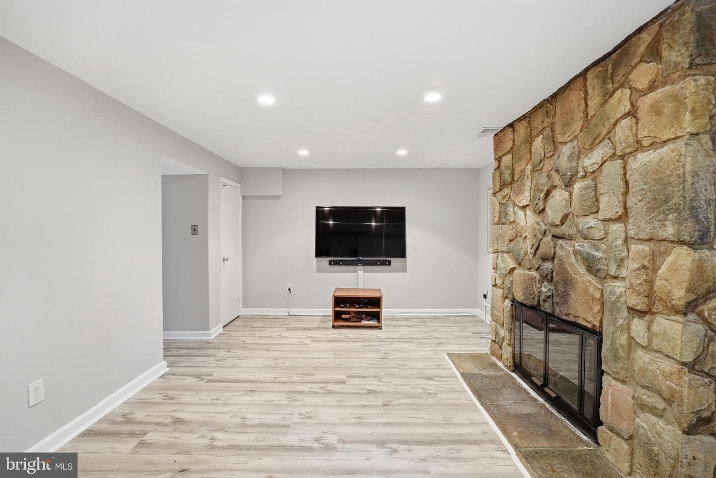 5672 Kirkham Court photo 26