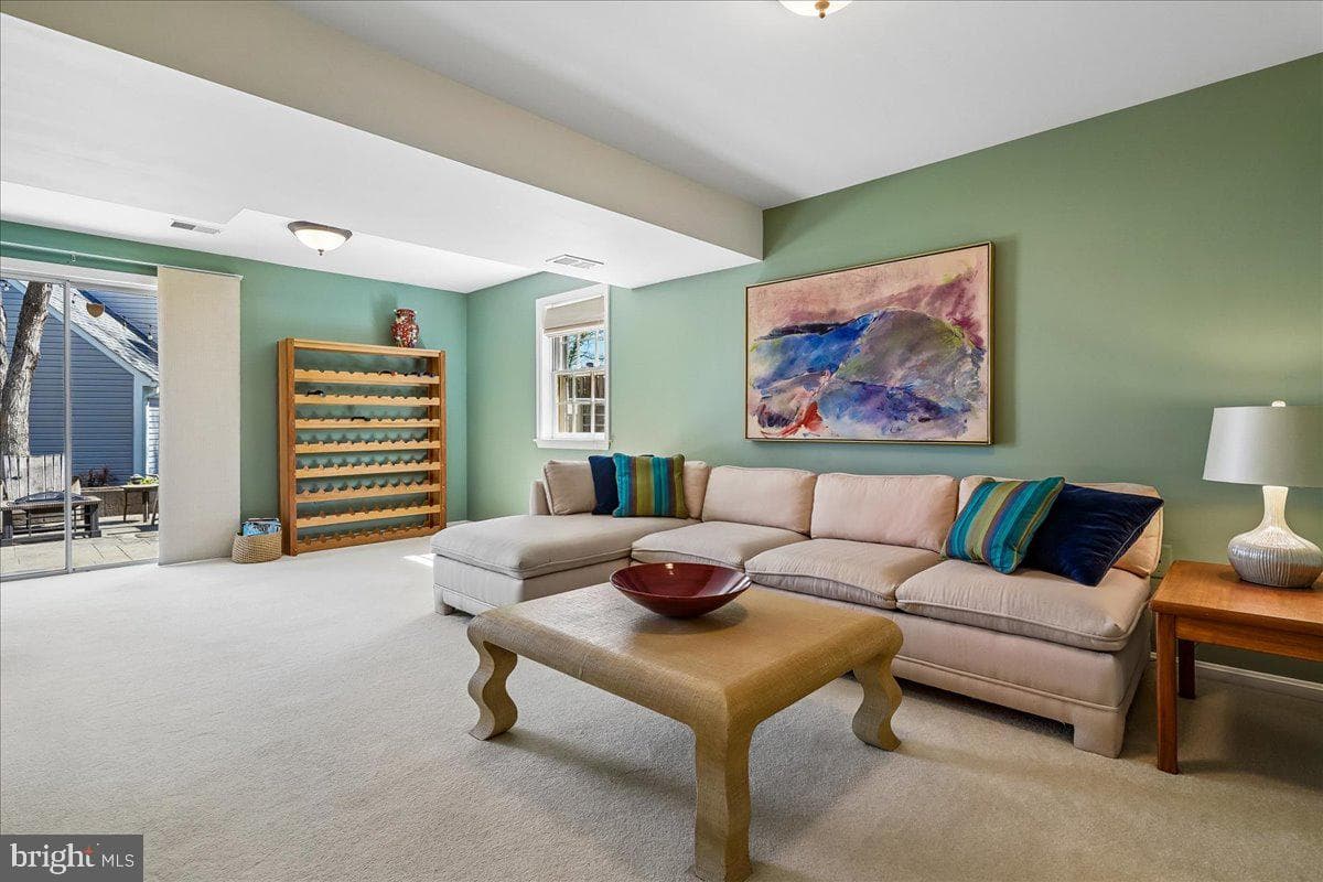 7801 Blue Jasmine Court photo 35