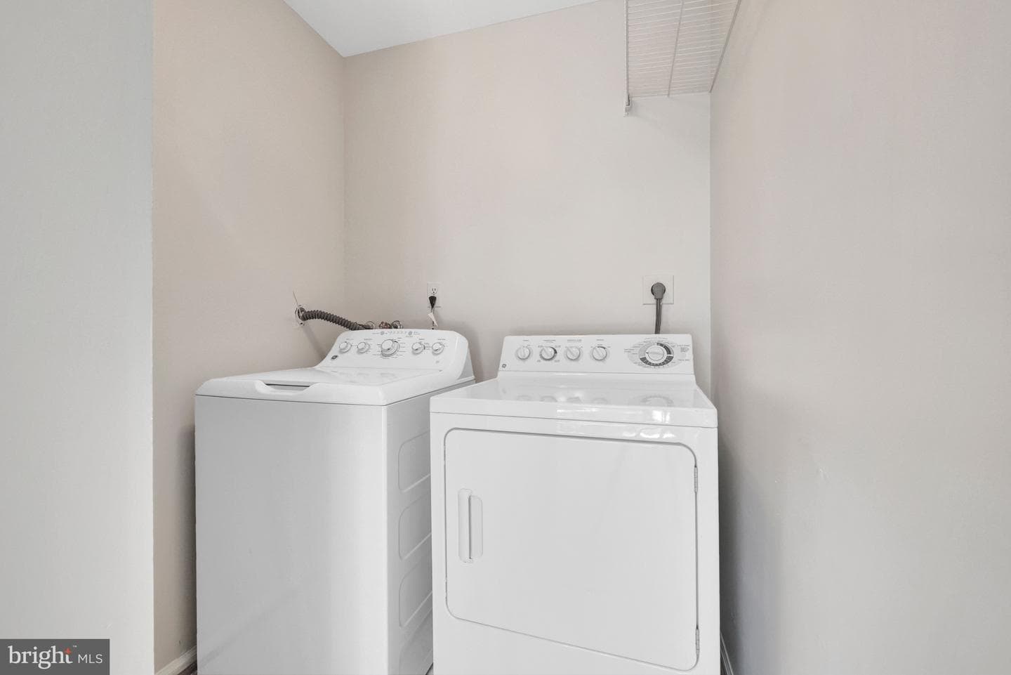 6516 Anna Maria Court photo 24
