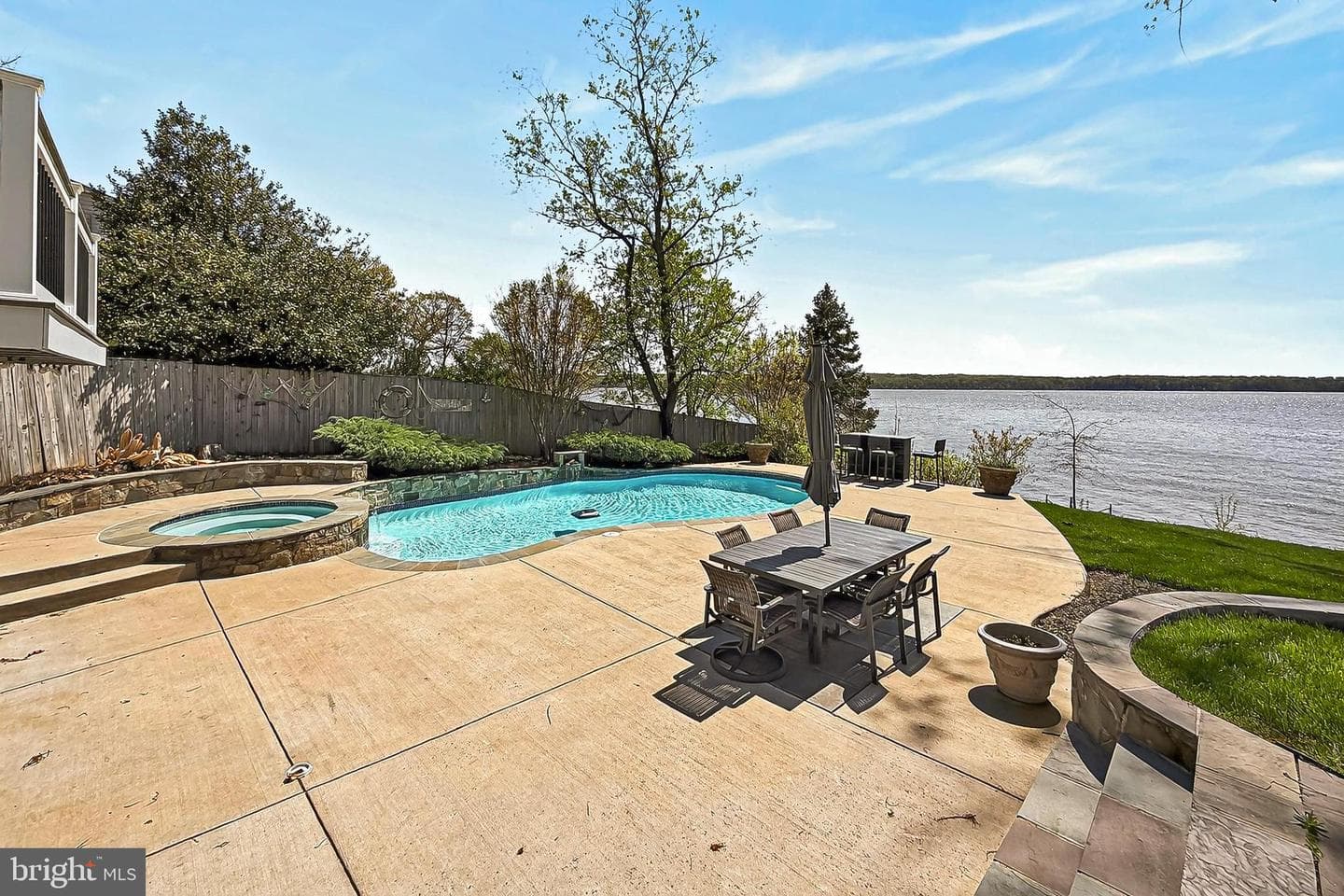 5801 River Drive photo 96