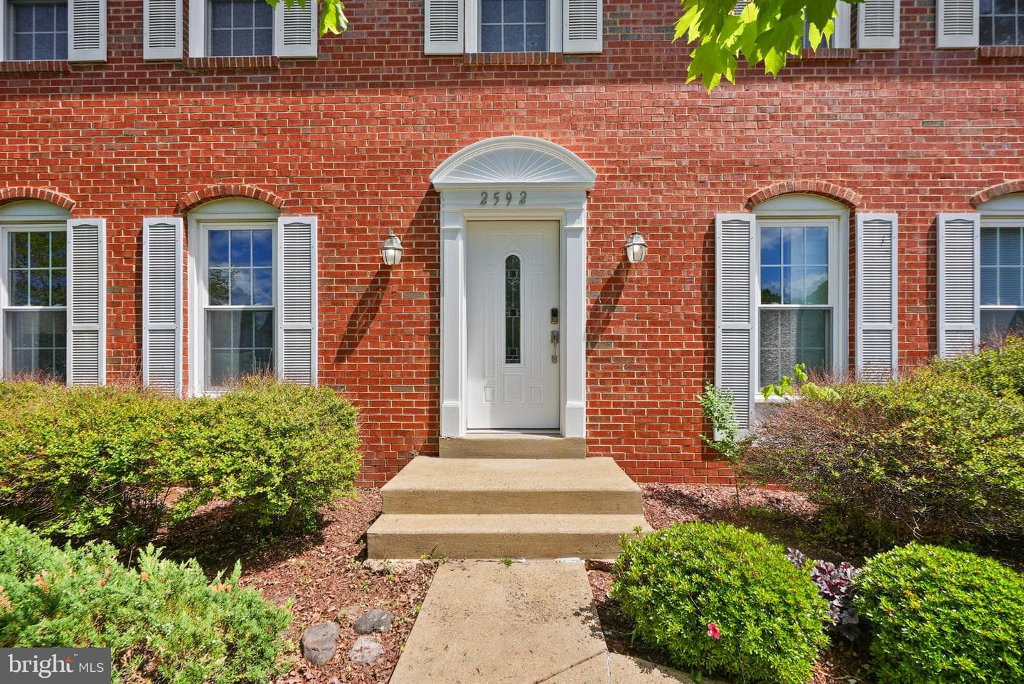 2592 John Milton Drive photo 4