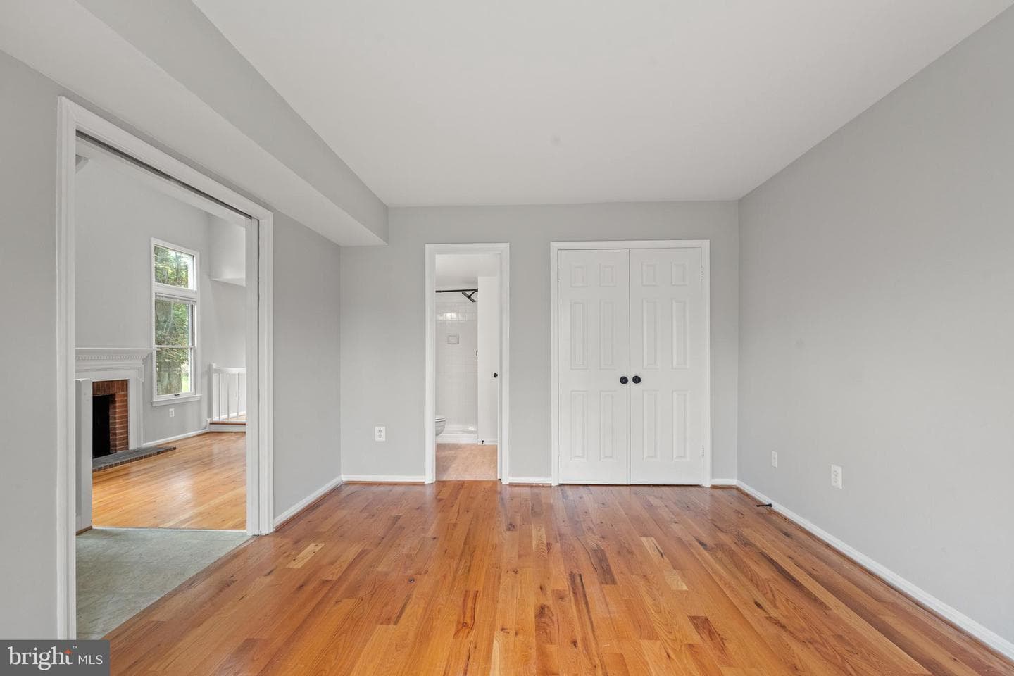8405 Hollis Lane photo 17
