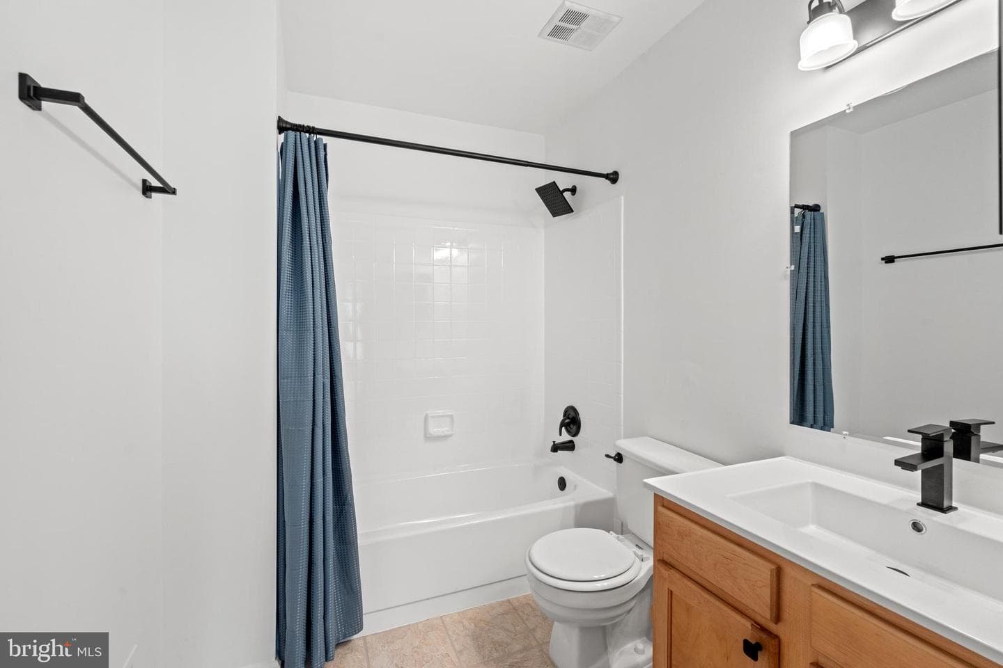 8405 Hollis Lane photo 25