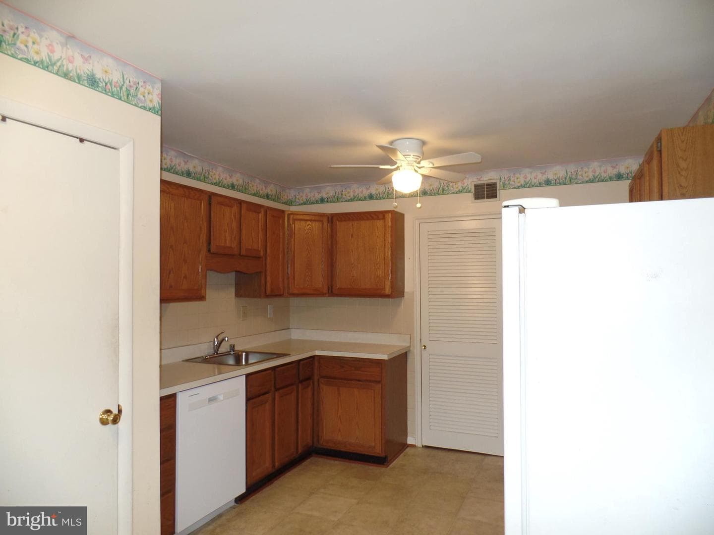 7403 Paxton Road photo 4