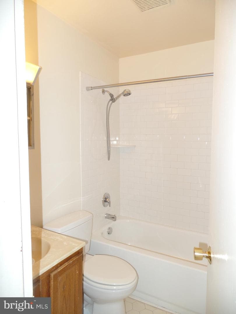 7403 Paxton Road photo 8