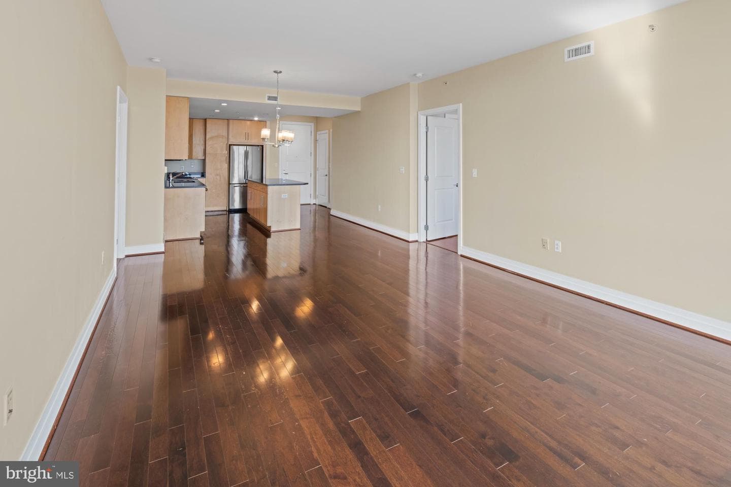 8220 Crestwood Heights Drive #1215 photo 17