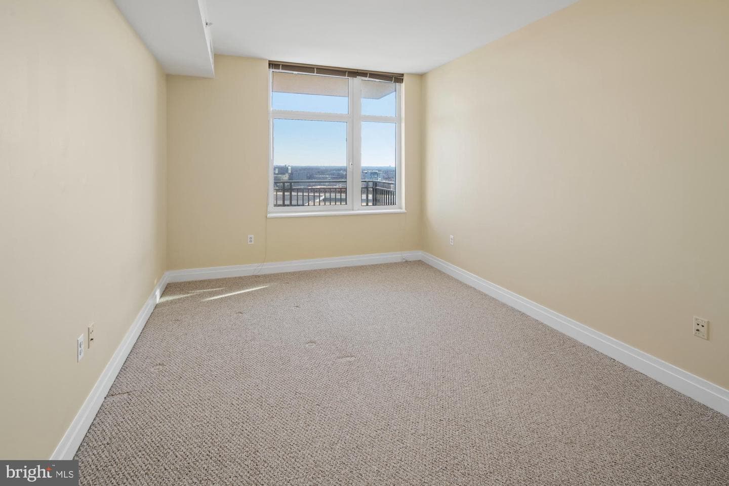 8220 Crestwood Heights Drive #1215 photo 19
