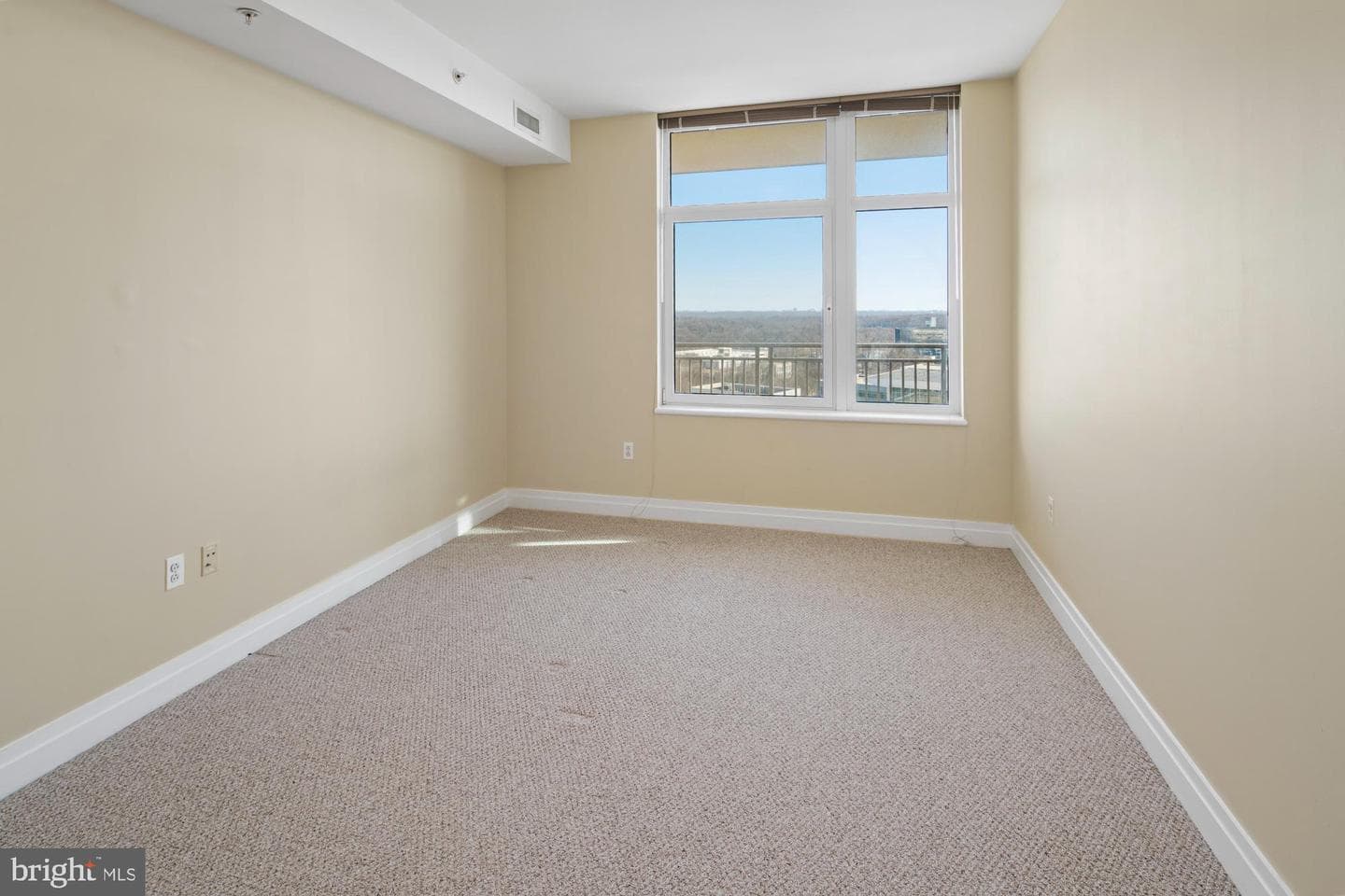 8220 Crestwood Heights Drive #1215 photo 20