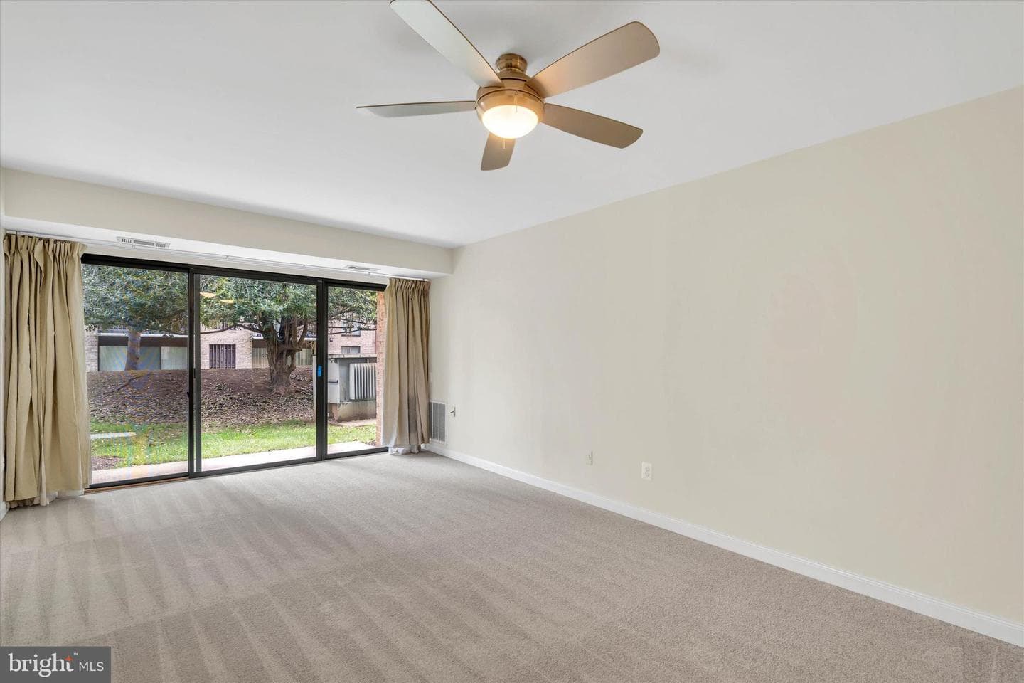 2044 Royal Fern Court #1a photo 7