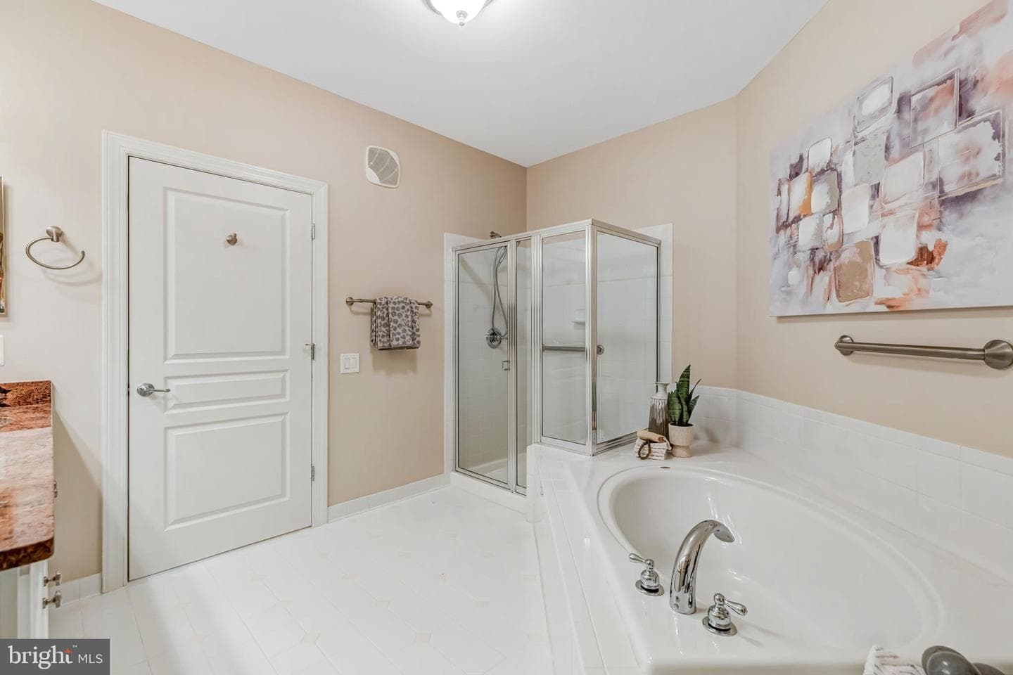 7860 Rolling Woods Court #304 photo 38