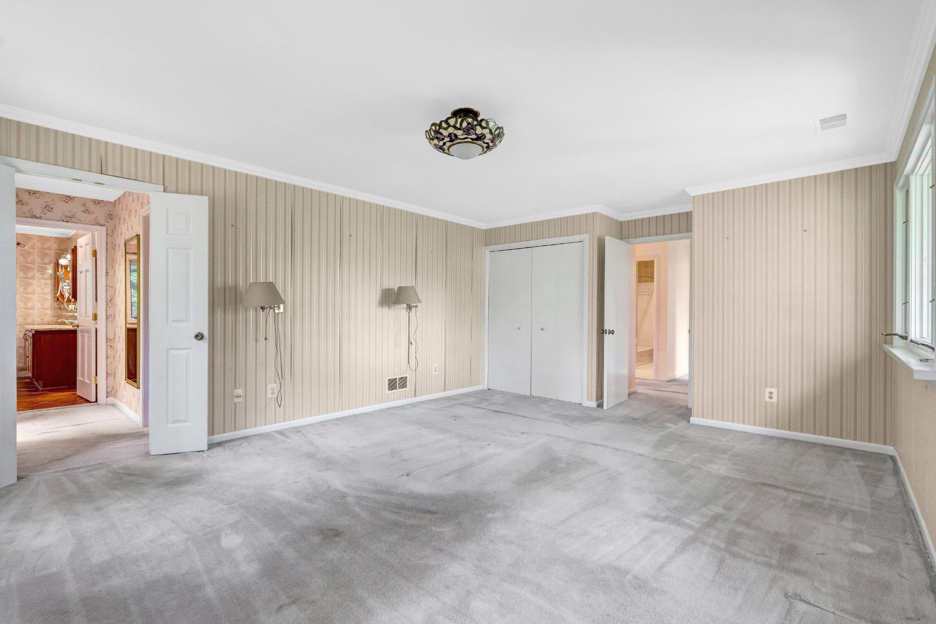 10910 Miller Road photo 24