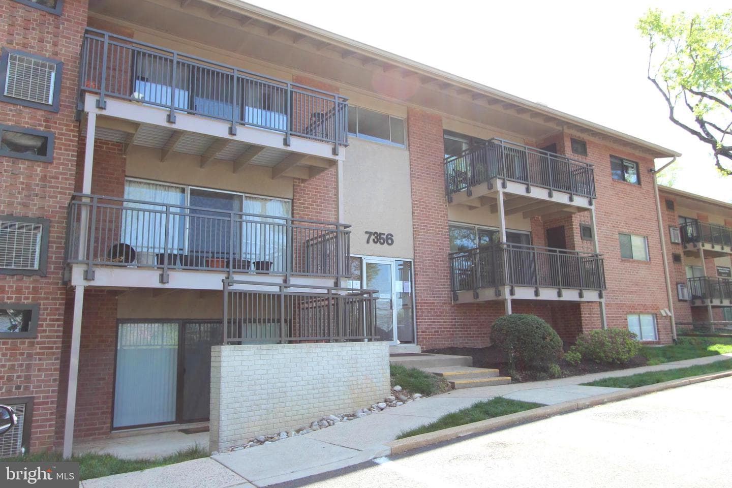 7356 Lee Highway #t3 photo 3