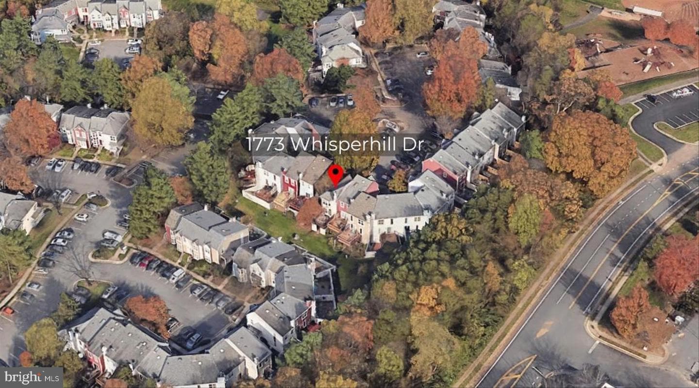 1773 Whisperhill Drive photo 2