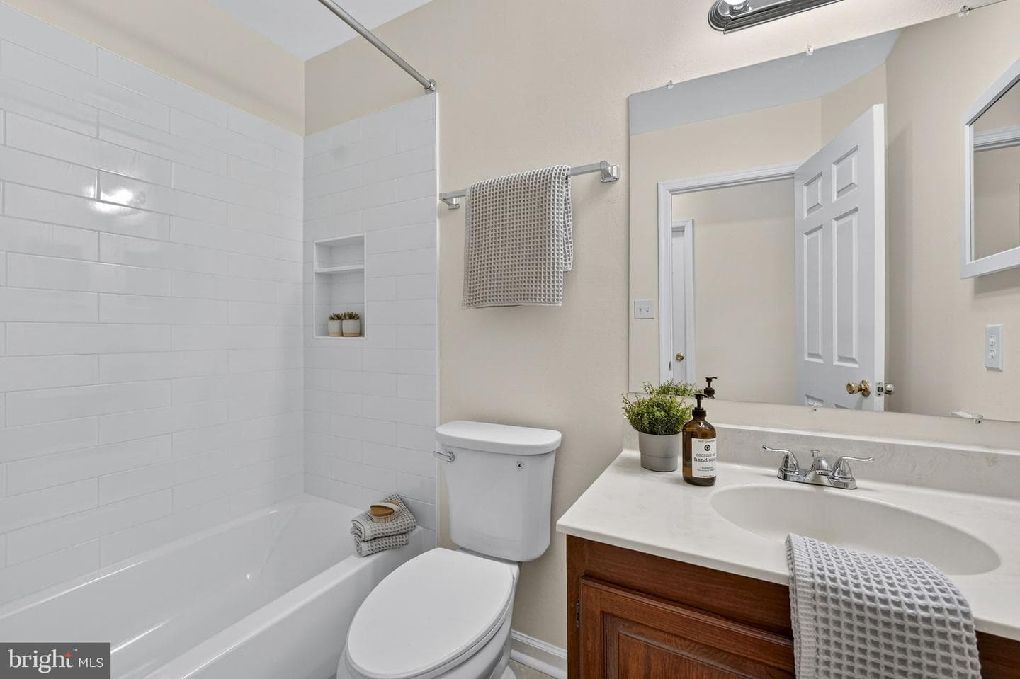 2982 Emerald Chase Drive photo 47