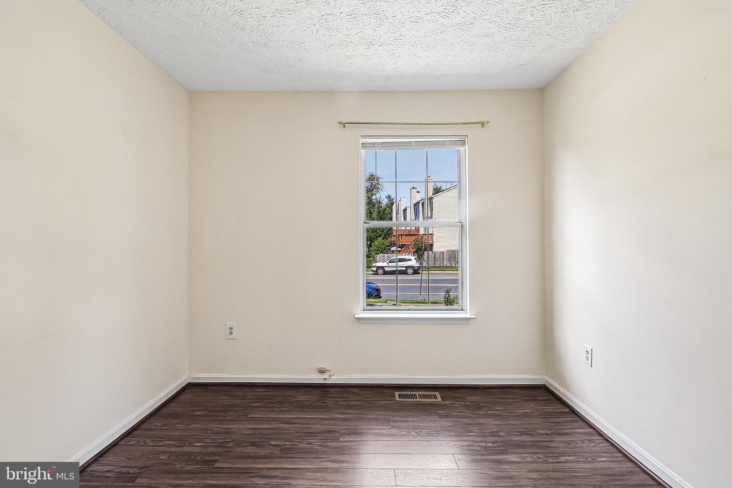 14002 Walter Bowie Lane photo 28