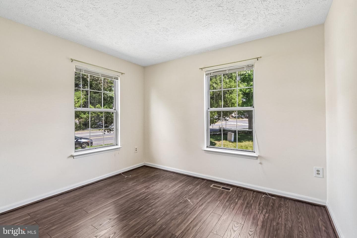 14002 Walter Bowie Lane photo 30