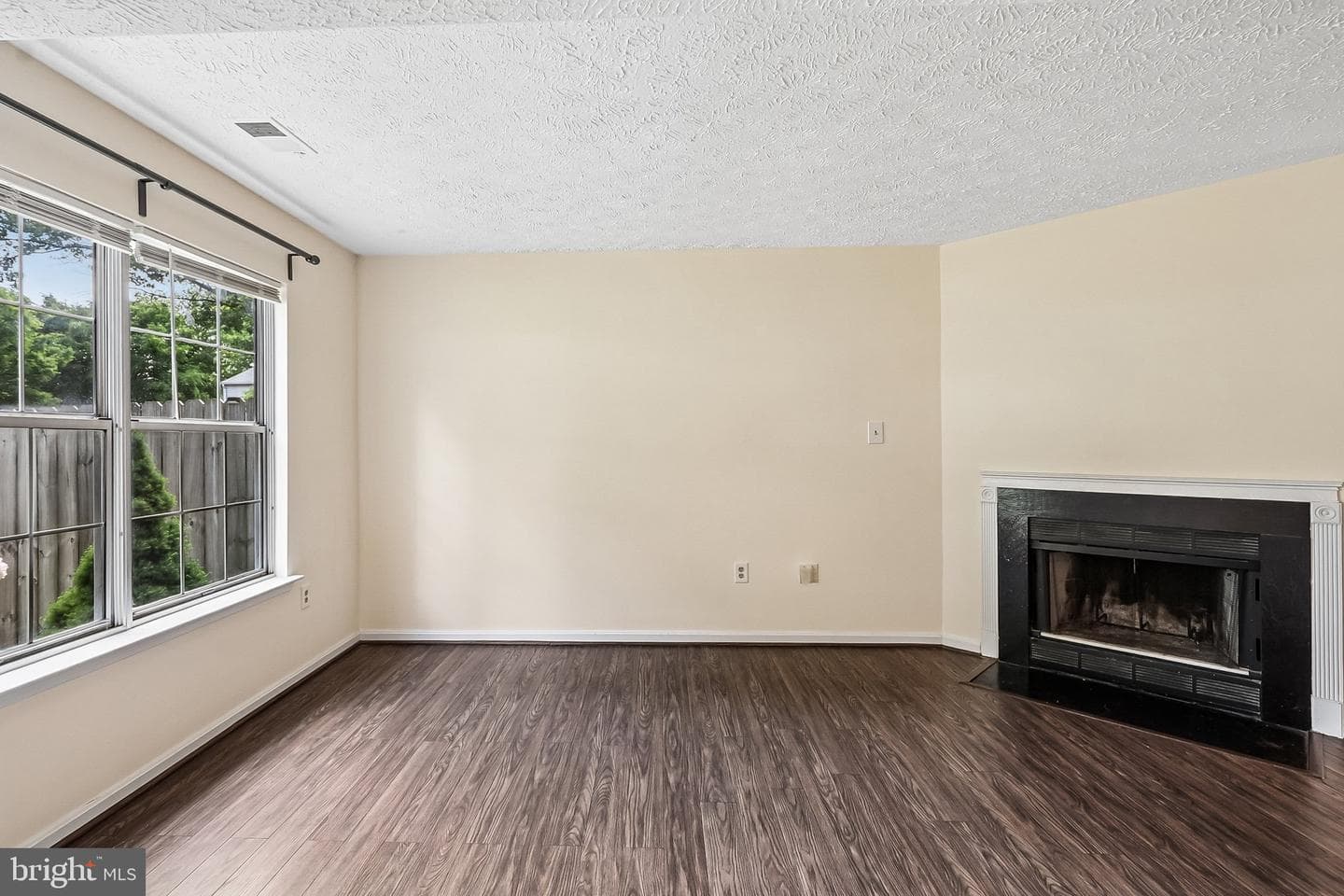 14002 Walter Bowie Lane photo 6