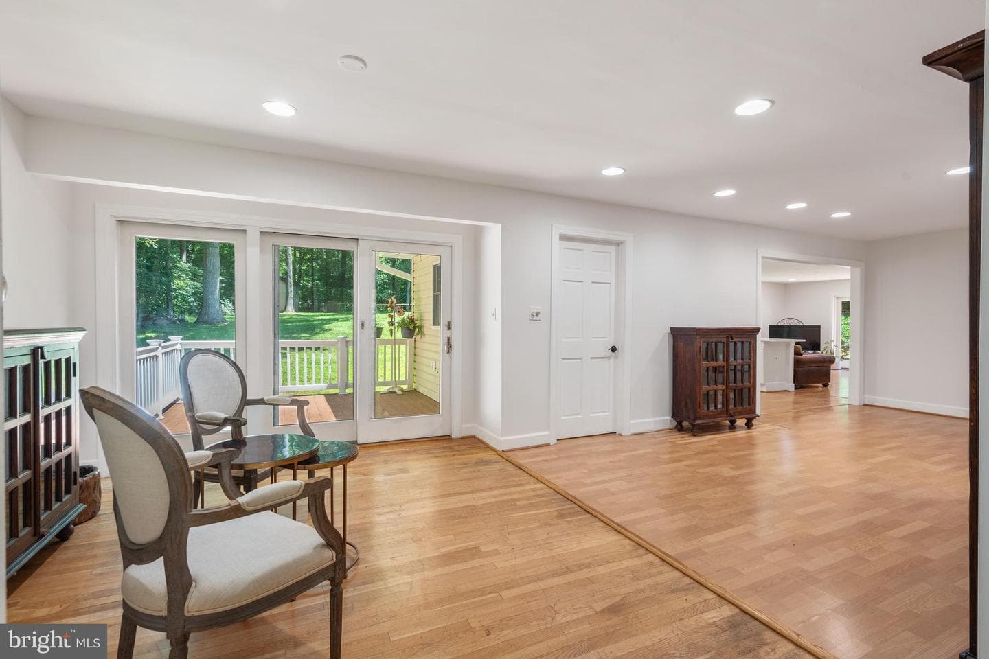 10418 Adel Road photo 12