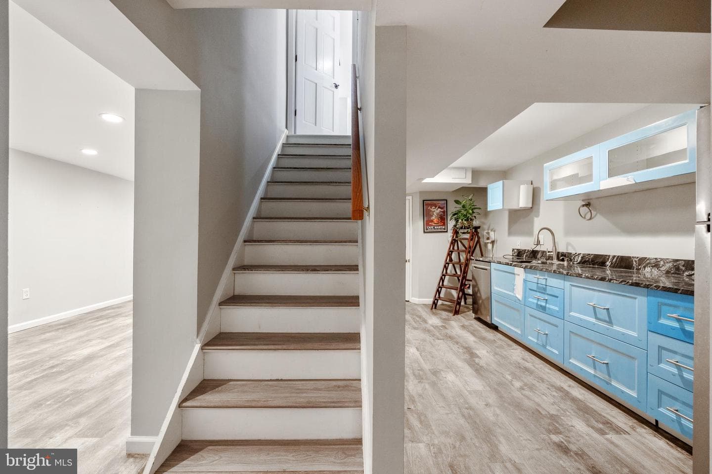 10418 Adel Road photo 30