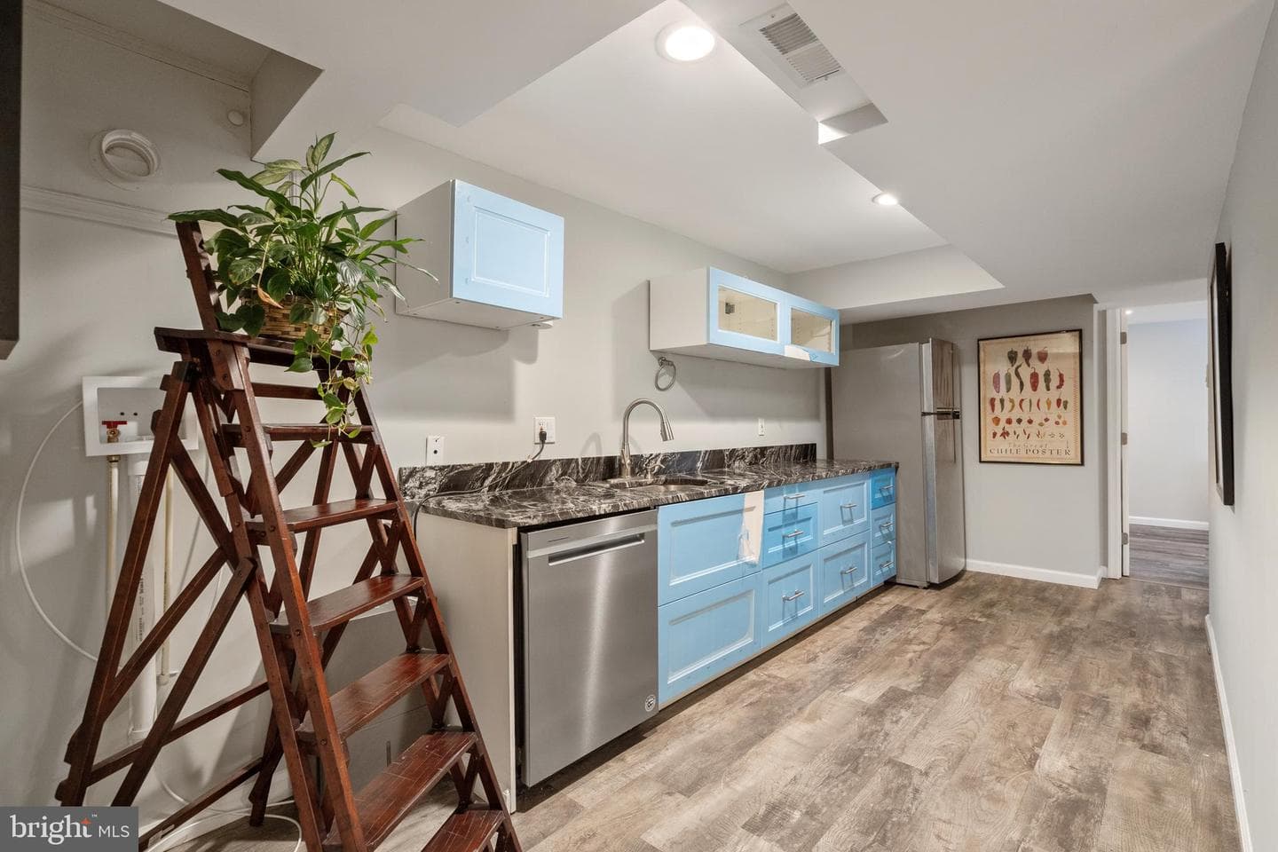 10418 Adel Road photo 31
