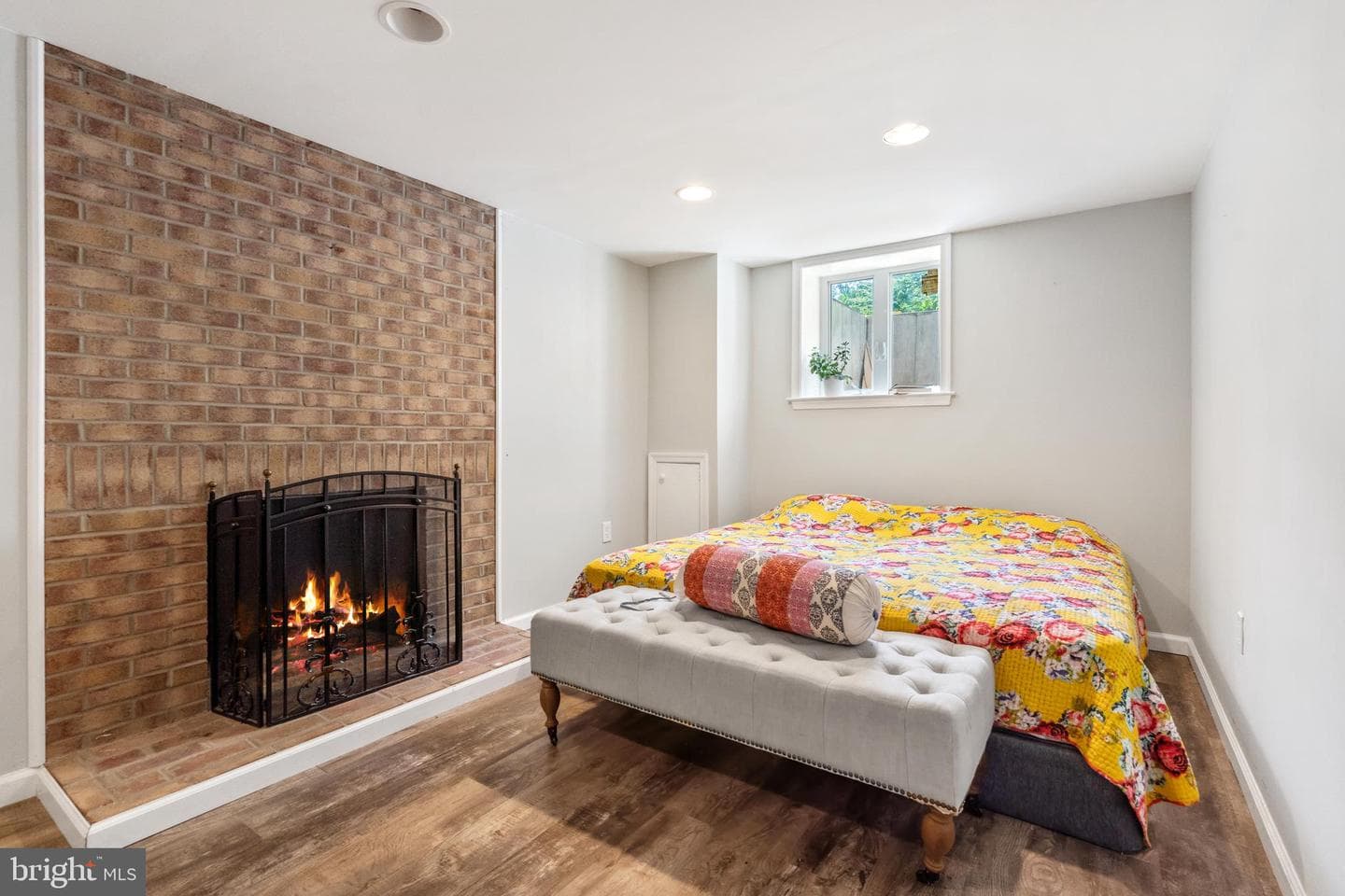 10418 Adel Road photo 33